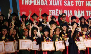 Hà Nội: Tuyên dương 86 thủ khoa tốt nghiệp xuất sắc năm 2019